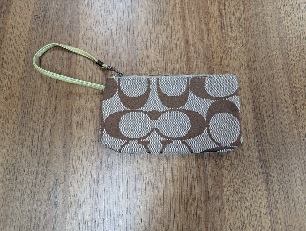 Coach Women's Khaki Small Zip Wristlet In Signature Canvas Wrist Pouch 7.5"